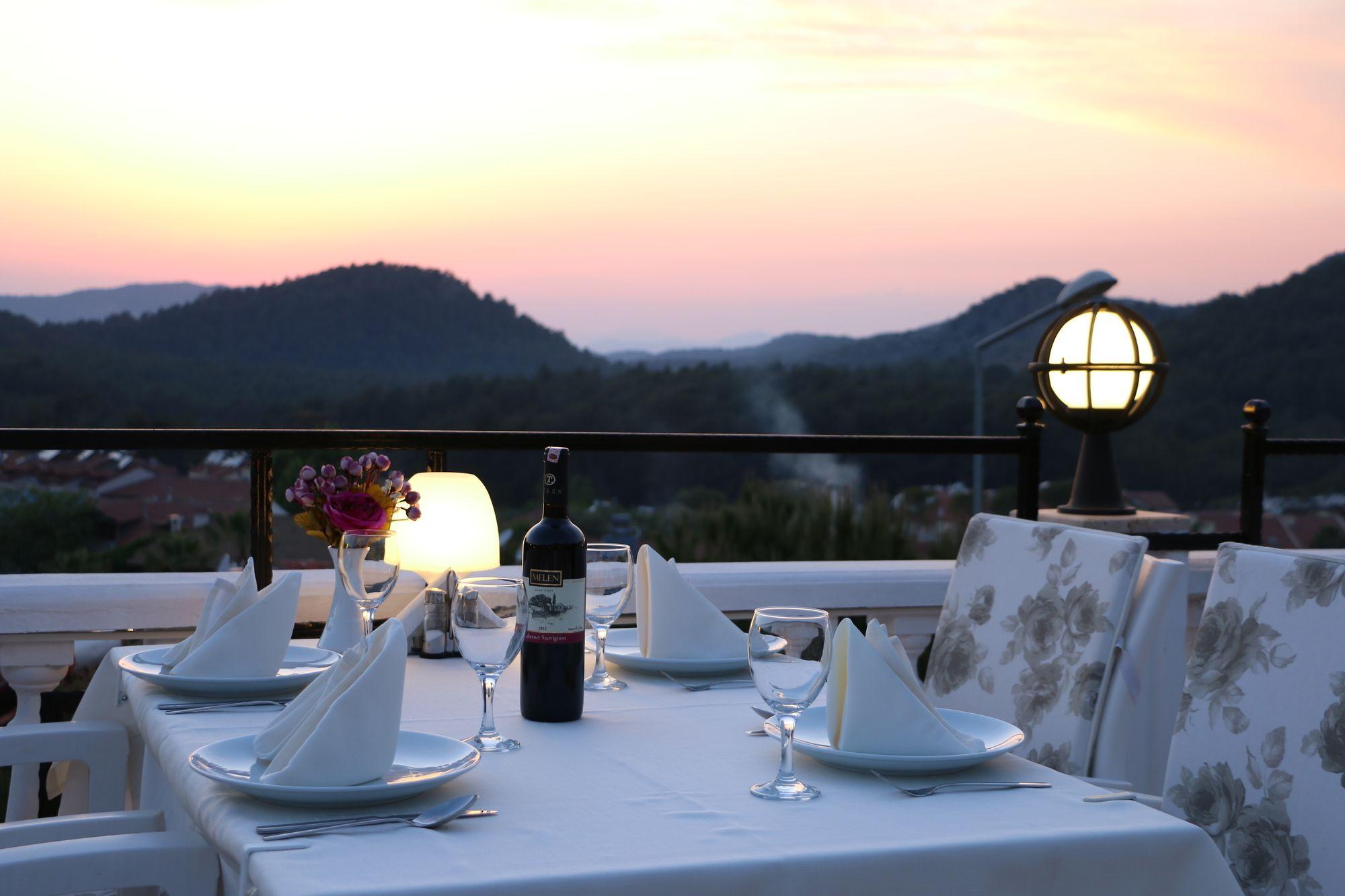 Ph Oeluedeniz Hotel Bagian luar foto